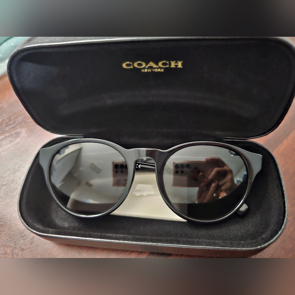 COACH Unisex Black Sunglasses